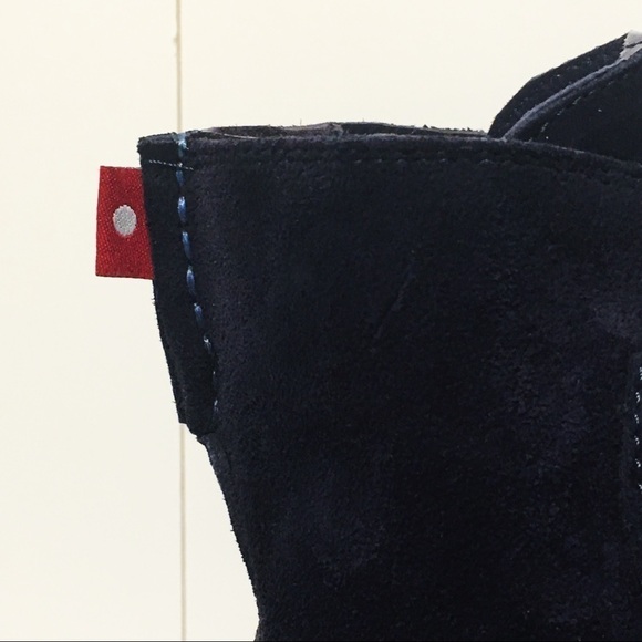 Mark McNairy x Oliberté Chukka Limited Edition - Picture 3 of 16